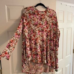 Show me your Mumu floral tunic